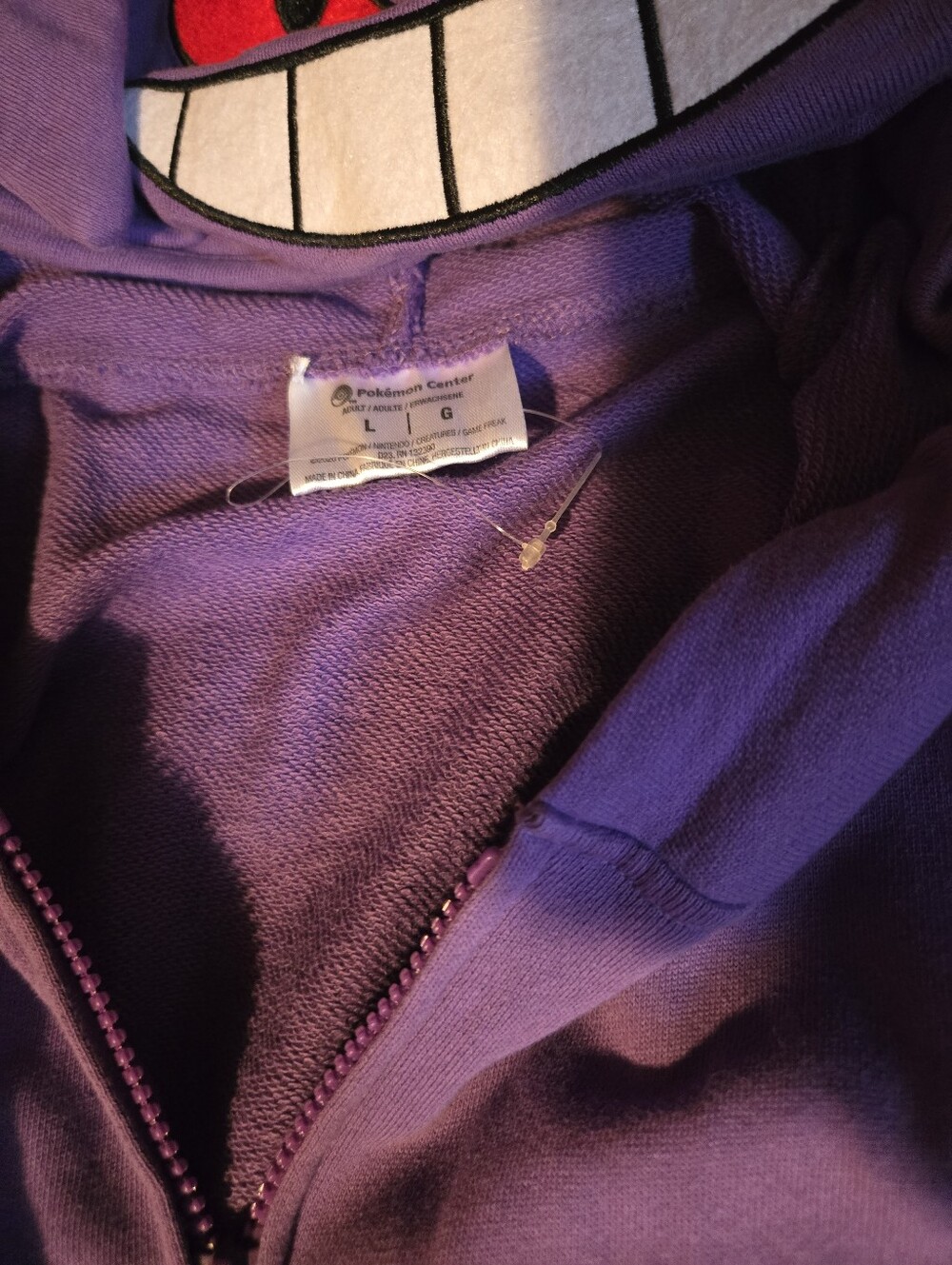 Pokemon Center Gengar Hoodie - Picture 6 of 6
